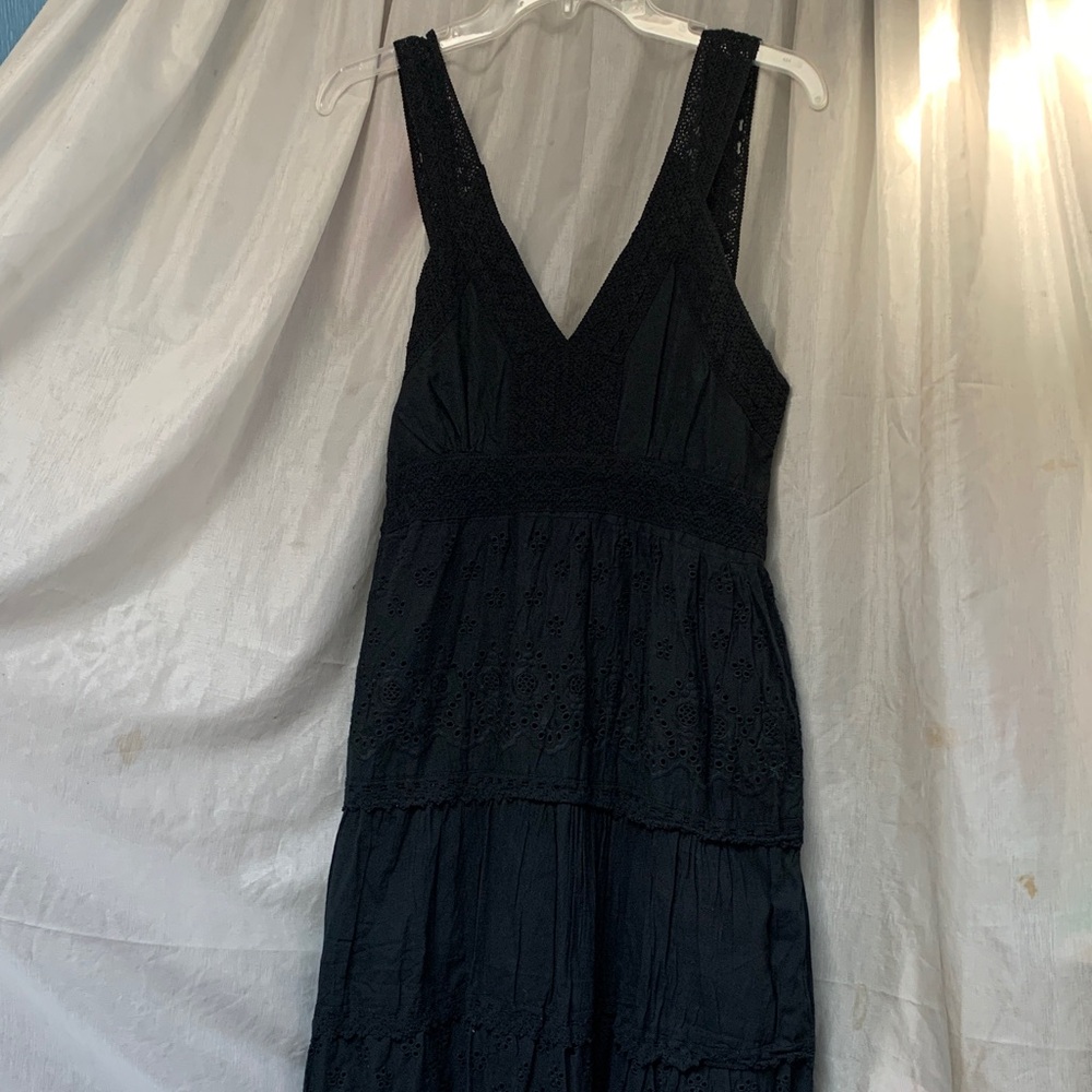 Ashley Taylor Black Eyelet V-Neck Midi Dress